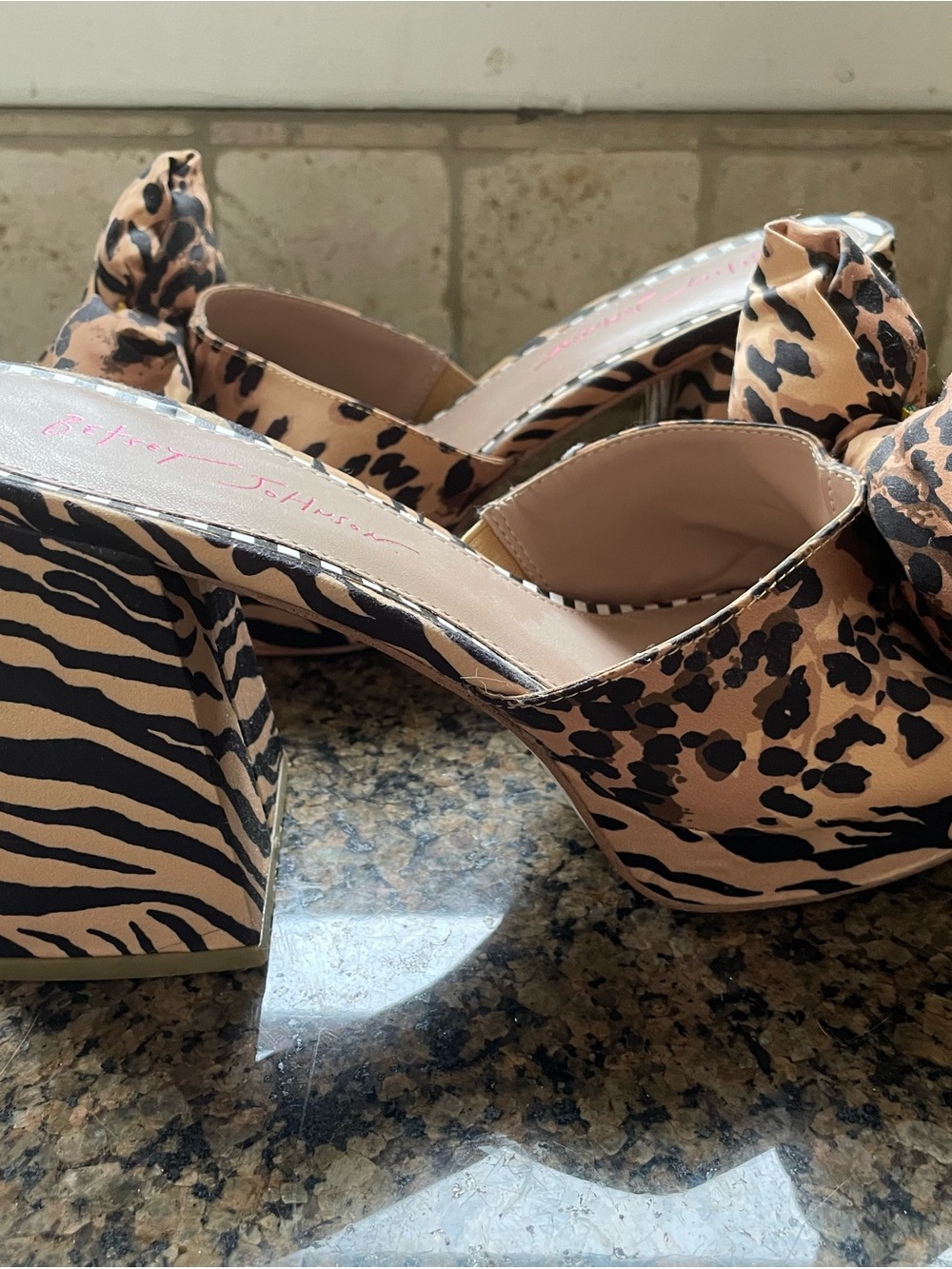 Betsey Johnson Possie Leopard Bow Slide Mules with Gem Accents, Size 11 - Picture 7 of 9